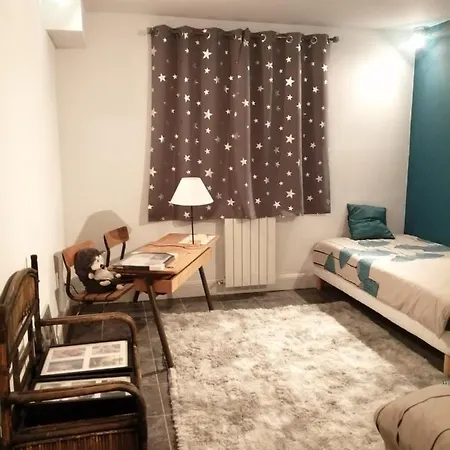 Villa Spacieuse Familiale Avec Piscine -8 Couchages Beaucaire (Gard)