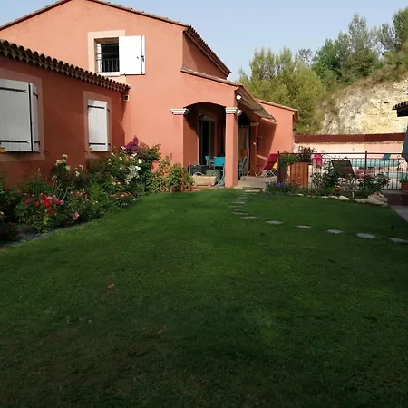 Spacieuse Familiale Avec Piscine -8 Couchages Beaucaire (Gard)